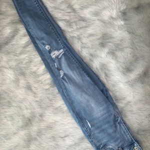 Women’s size 4 Long American eagle jeans